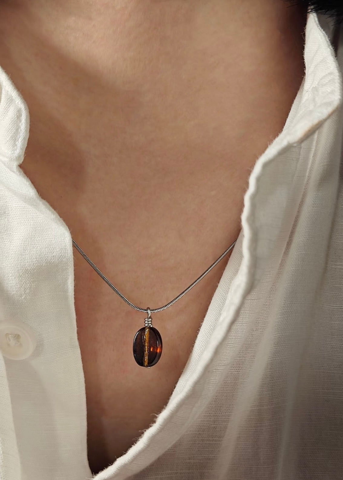 Bordeaux Glow Necklace